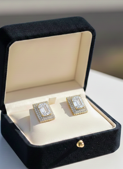 Luxury red stone Gold Studd Earrings