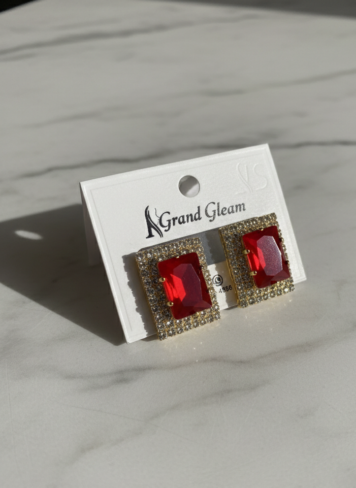 Luxury red stone Gold Studd Earrings