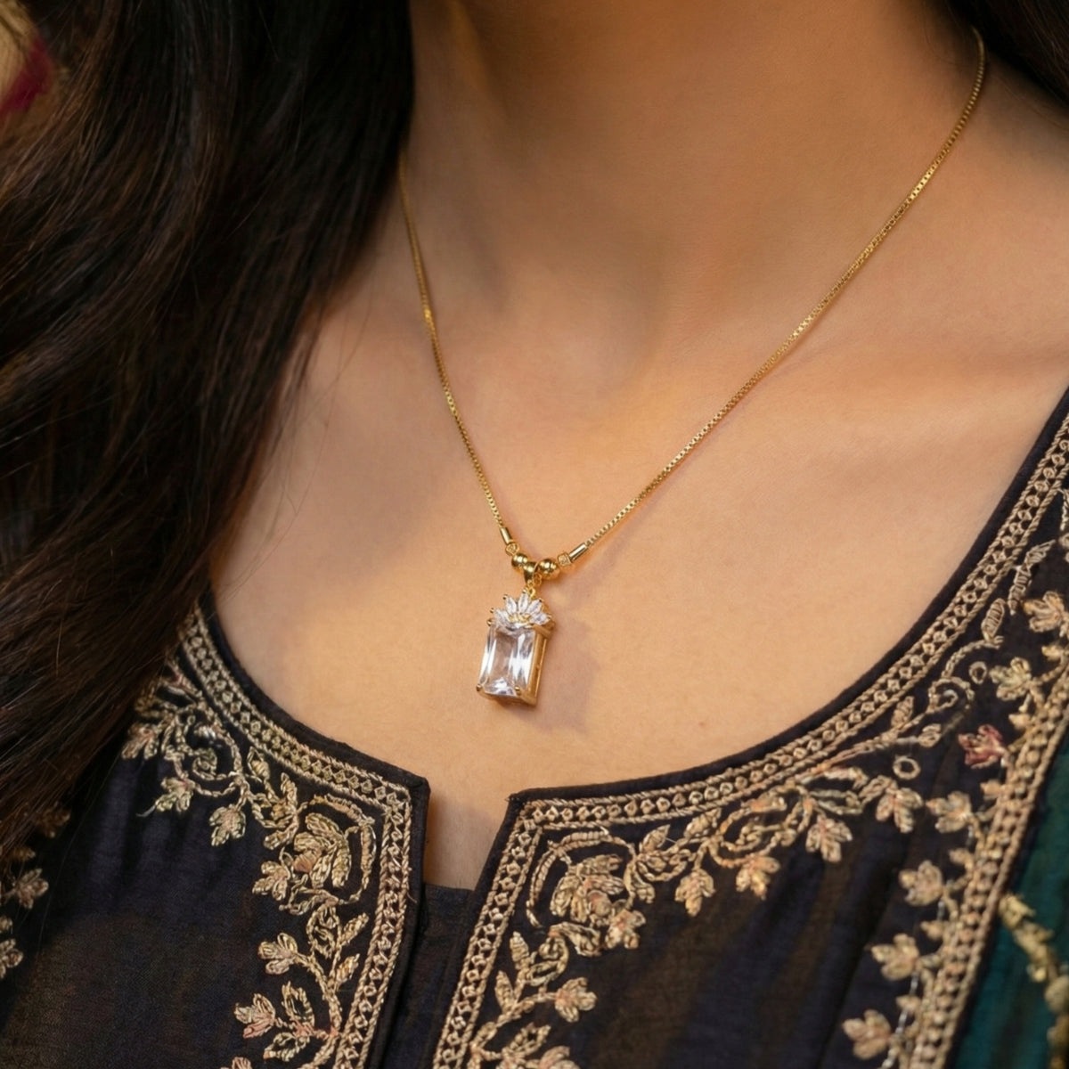 Emerald Cut "Glow" Necklace – Gold Statement Pendant